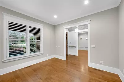 212 Fernwood Place, Woodstock, GA 30188 - Photo 14