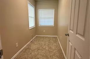 4831 Oak Path, Stone Mountain, GA 30088 - Photo 10