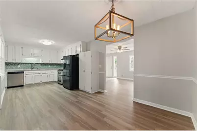 708 Wind Song Trace, Woodstock, GA 30189 - Photo 4