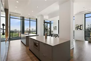 3107 Peachtree Rd NE, Atlanta, GA 30305 - Photo 10