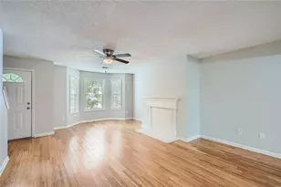 7078 Ravenwood Ln, Lithonia, GA 30038 - Photo 6