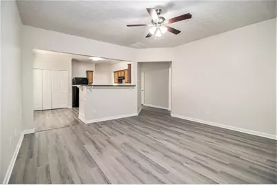 3827 Shenfield Drive, Union City, GA 30291 - Photo 10