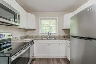 4029 Moffat Ct, Decatur, GA 30035 - Photo 6