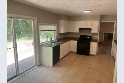 6743 Timbers East Drive, Lithonia, GA 30058 - Photo 4