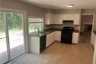 6743 Timbers E Dr, Lithonia, GA 30058 - Photo 4