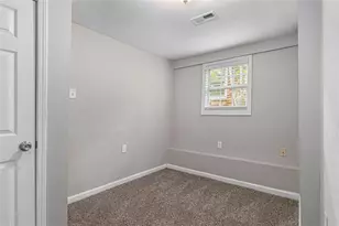 1879 Rosewood Rd, Decatur, GA 30032 - Photo 12