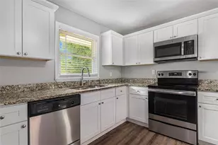 1879 Rosewood Rd, Decatur, GA 30032 - Photo 6