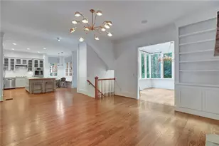 9043 Selborne Ln, Chattahoochee Hills, GA 30268 - Photo 10