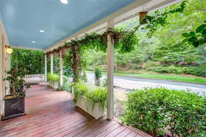 9043 Selborne Lane, Chattahoochee Hills, GA 30268 - Photo 2