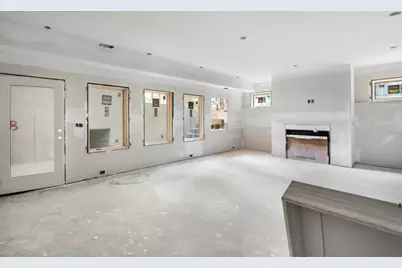 1330 Twelve Oaks Circle NW, Atlanta, GA 30327 - Photo 4