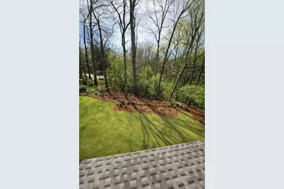 1330 Twelve Oaks Circle NW, Atlanta, GA 30327 - Photo 12