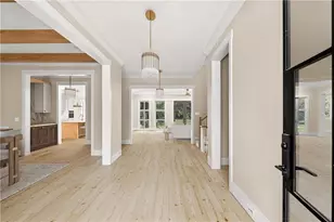 1330 12 Oaks Cir NW, Atlanta, GA 30327 - Photo 2