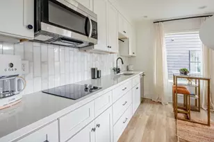 542 Boulevard Pl NE, Atlanta, GA 30308 - Photo 14