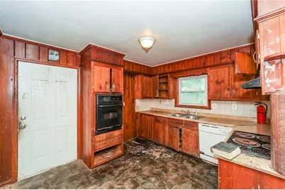 3179 Dogwood Drive, Atlanta, GA 30344 - Photo 2