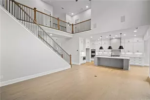 6930 Pond Vw Dr, Cumming, GA 30028 - Photo 10