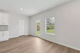 170 Sope Crk Cir, Pendergrass, GA 30567 - Photo 12