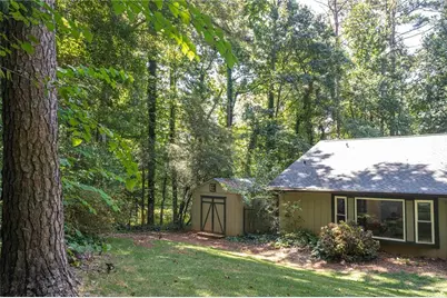 1776 Bear Cave SW, Lilburn, GA 30047 - Photo 34