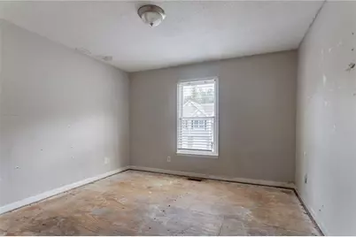 5415 Twin Lakes Drive, Atlanta, GA 30349 - Photo 12