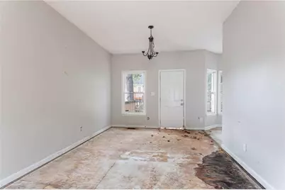 5415 Twin Lakes Drive, Atlanta, GA 30349 - Photo 4