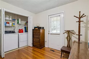 954 Bryant St SW, Conyers, GA 30012 - Photo 10