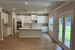 824 Winding Rose Dr, Hoschton, GA 30548 - Photo 18