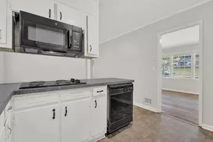 2261 Star Mist Dr SW, Atlanta, GA 30311 - Photo 8