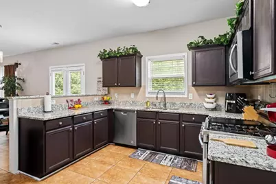 140 Melrose Creek Drive, Stockbridge, GA 30281 - Photo 8