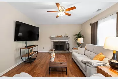 140 Melrose Creek Drive, Stockbridge, GA 30281 - Photo 14