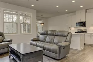 201 Jonquil Spring Rd, Woodstock, GA 30188 - Photo 6