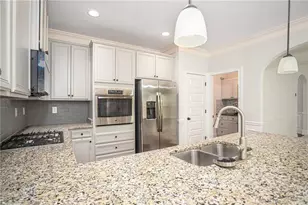 2521 Livingston Ct, Loganville, GA 30052 - Photo 16