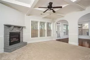 2521 Livingston Ct, Loganville, GA 30052 - Photo 6