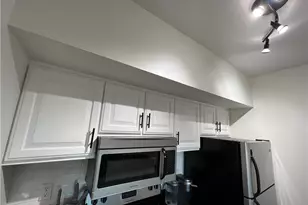 275 13th St NE, Atlanta, GA 30309 - Photo 12