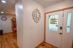 327 Brucken Stravenue, Helen, GA 30545 - Photo 2