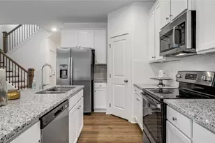 2021 Old Covington Hwy SE, Conyers, GA 30013 - Photo 8