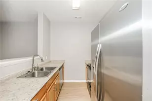 6073 Camden Forrest Dr, Riverdale, GA 30296 - Photo 8