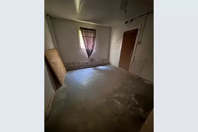 309 E Rhinehill Road E, Atlanta, GA 30315 - Photo 12