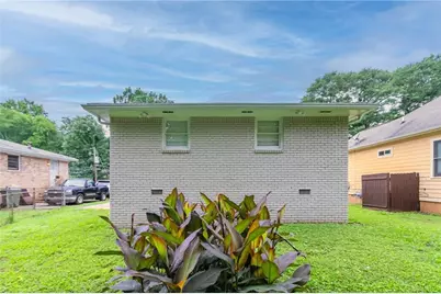 933 Capitol View Avenue NW, Atlanta, GA 30318 - Photo 22