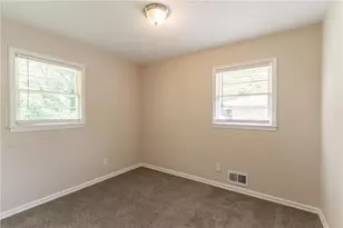 933 Capitol View Ave NW, Atlanta, GA 30318 - Photo 16