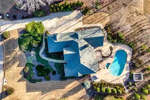 35 Torrey Pines Ct, Newnan, GA 30265 - Photo 54