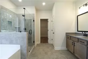 1024 Red Oak Blvd, Loganville, GA 30052 - Photo 10