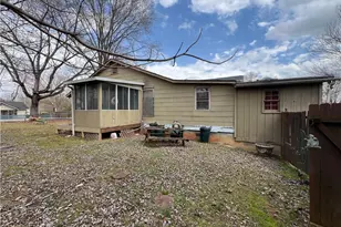 3143 Cedar St, Scottdale, GA 30079 - Photo 4