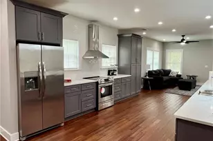 1255 Plaza Ave SW, Atlanta, GA 30310 - Photo 8