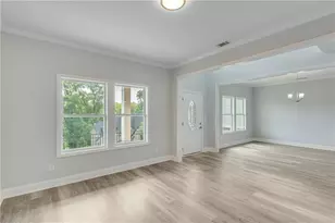 1226 Bloomsbury Ln, Gainesville, GA 30501 - Photo 8