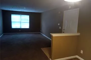 8202 Fairington Village Dr, Lithonia, GA 30038 - Photo 4