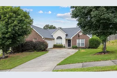 3834 Hawk Tail Drive, Loganville, GA 30052 - Photo 1