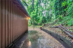 2046 Rector Dr SW, Atlanta, GA 30311 - Photo 32