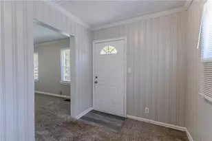 2239 Carey Dr SE, Atlanta, GA 30315 - Photo 4