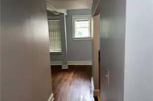 2855 Peachtree Rd NE, Atlanta, GA 30305 - Photo 4
