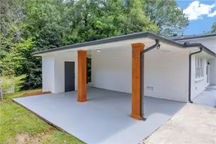 2678 Rainbow Forest Dr, Decatur, GA 30034 - Photo 2