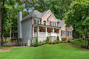 5301 NE Regency Lake Ct, Sugar Hill, GA 30518 - Photo 2